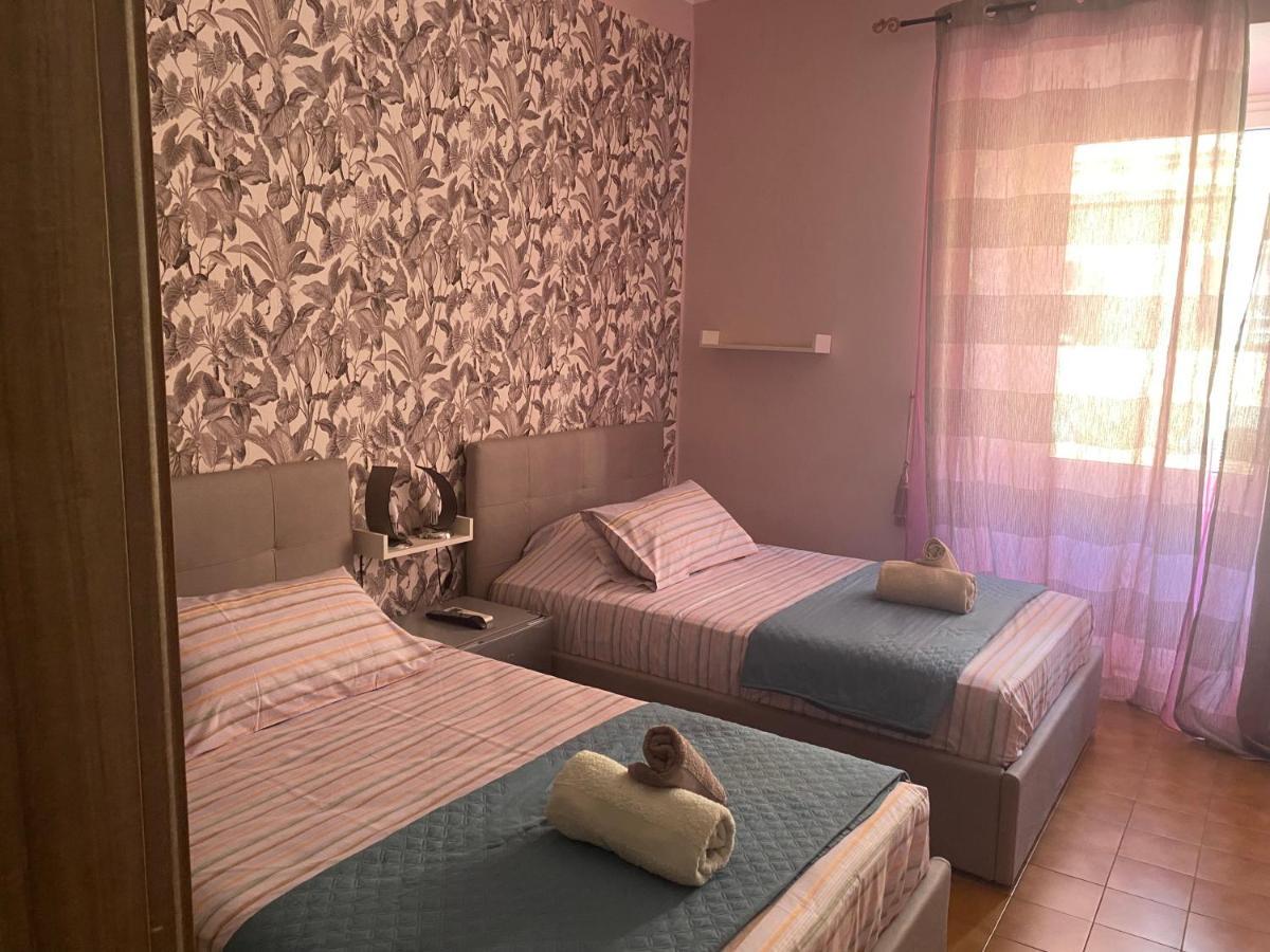 Cozy Apartment 2Bedroom In Center Of ローマ エクステリア 写真